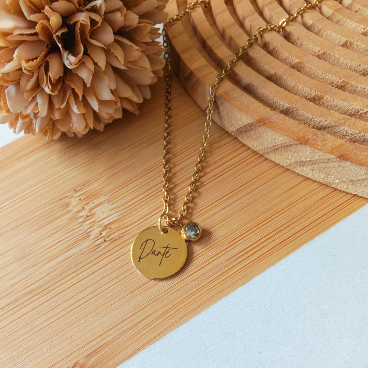 Round Gold pendant & necklace with Rhinestone