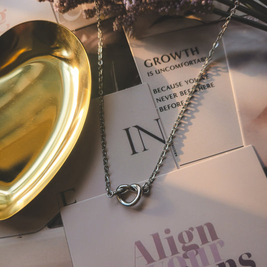 Knot SILVER necklace