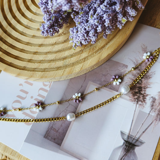 Floral delicate natural pearl bracelet