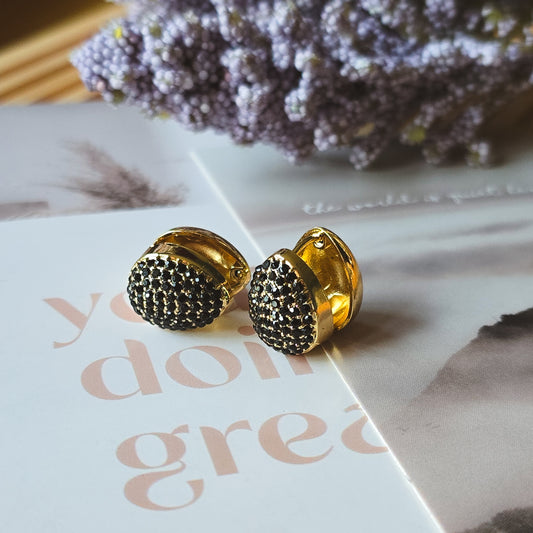Teardrop 18k gold plated Zirconia
