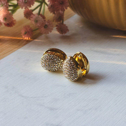 Teardrop 18k gold plated Zirconia