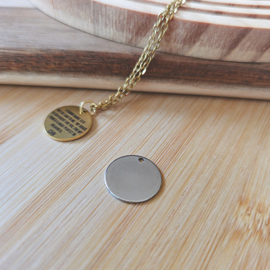Round Silver pendant & necklace
