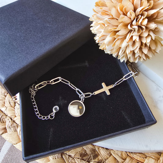 Mustard seed mountain bracelet with Box