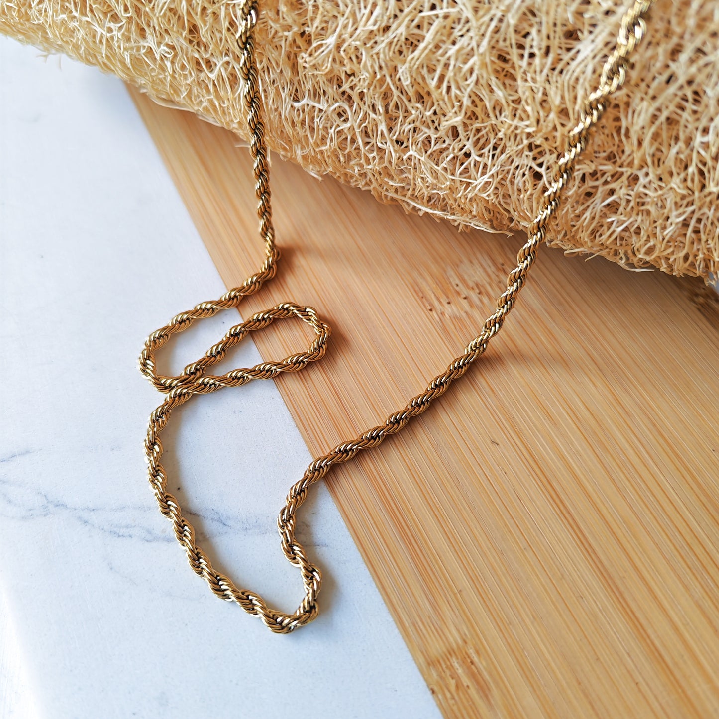 Twisted elegant  necklace 50cm