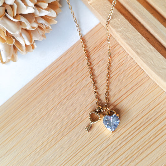 Small Heart / key pandant necklace