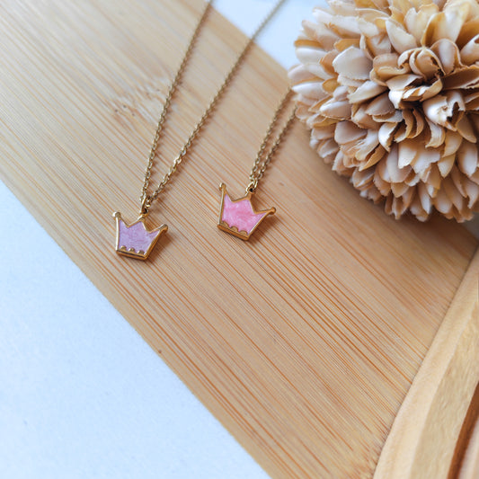 Crown Enamel Pink necklace