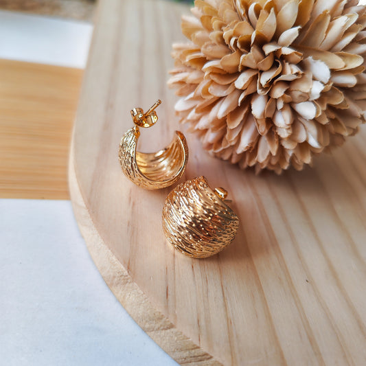 Casual elegant hoop earrings