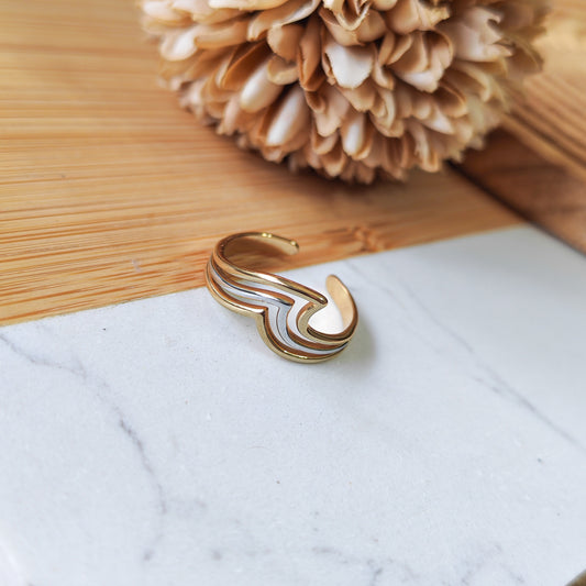 Waves silver and gold ring