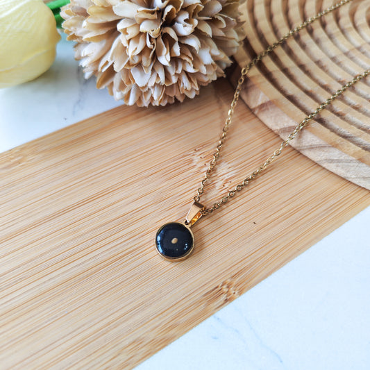 Mustard seed back clay pendant necklace